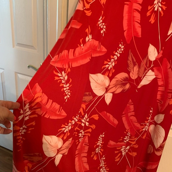 Red Tropical print Sleeveless Dress - Picture 10 of 11